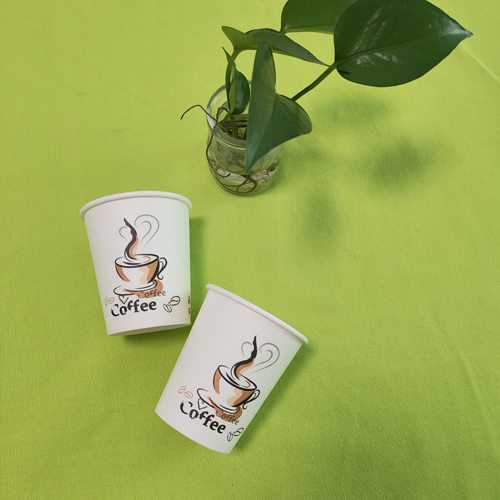 Gelas kertas sudah dikemas dan siap dikirim